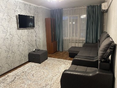 Сдается 1 комнатная квартира посуточно, район Ивушки