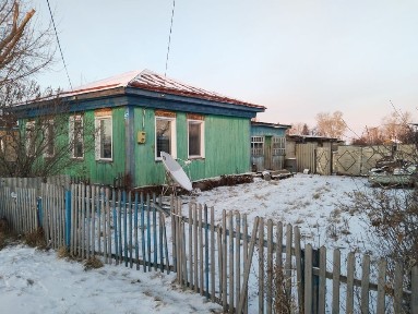 Продам дом в с. Петерфельд