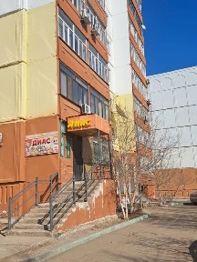 Продаётся магазин на мкр Шашубая 23 в центре города.