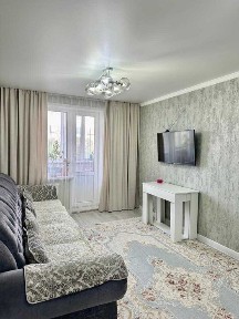 Продам 3-комнатную квартиру в центре города