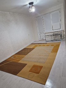 Сдается 3х комнатная квартира с косметическим ремонтом