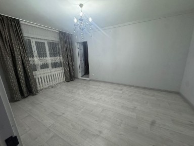 Срочная продажа 2к в 8 микрорайоне за 13 млн!