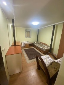 Сдам отдельно стоящую квартиру в частном секторе.