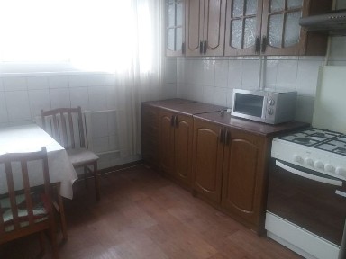 Сдам 2 х комнатную квариру в аренду на долгий срок