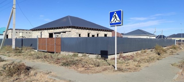 Продается частный дом в п. Еркинкала 2