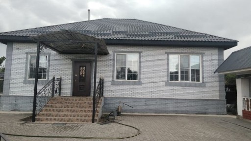 частный кирпичный дом в новом городе Алатау