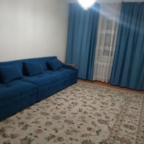 Сдам в 11 мкр кв 3х комнатную