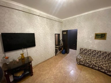 Продам квартиру район Болашак 27 кв Студия