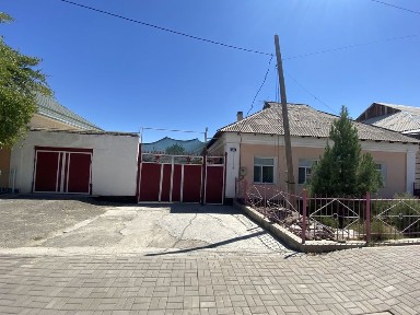 Үй сатылады