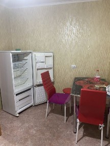 Сдам в аренду однокомнотную квартиру 150 тыс, мкрн Аэропорт 20