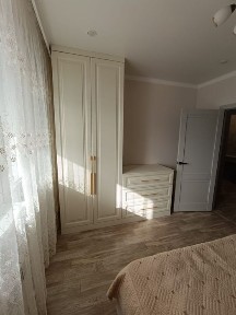 Посуточно х ком квартира в центре Актобе чистая теплая звоните