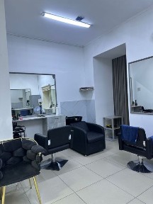 Сдаются места в аренду в салоне красоты