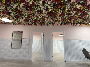 Сдаются в аренду кресло для парикмахера или визажиста