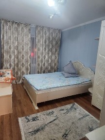 Посуточно трёхкомнатная квартира в центре города