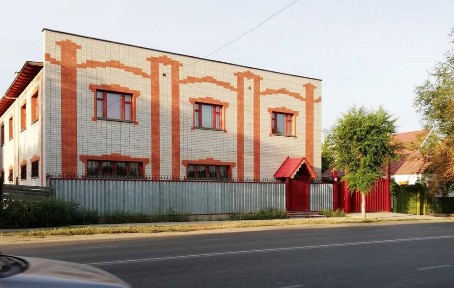 Коммерческая недвижимость со статусом, 860 кв. метров