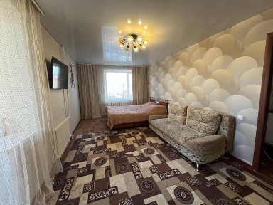 Квартира посуточно ! 5мкр 2 этаж