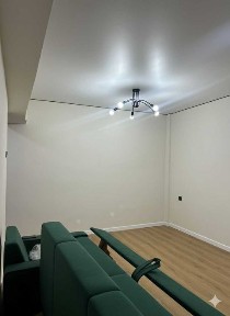 Продам 1 комнатную квартиру в Алмалинском районе возле Меги