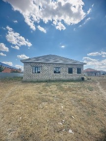 Недостроеный дом