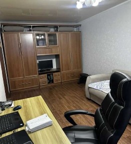 Продаю 1 комнатную квартиру район ТД Ажар, Рахмет