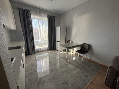 Продается 2-х комн, улучшенная ! Район Юго-Востока !