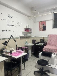 Сдается стол для маникюра в аренду