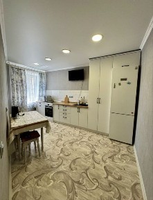 Сдам квартиру в центре города с мебелью и бытовой техникой