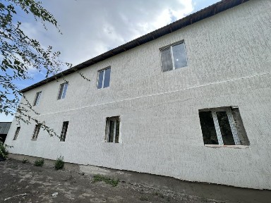 Сдам дом 8 комнат со складом цех