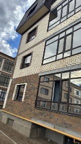 Продам новый 2х комн квартиру в районе Старый аэропорт