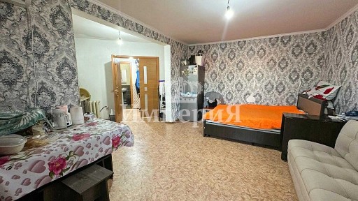 продажа 1 комнатной в 7 микрорайоне. Рахима ИмпериЯ