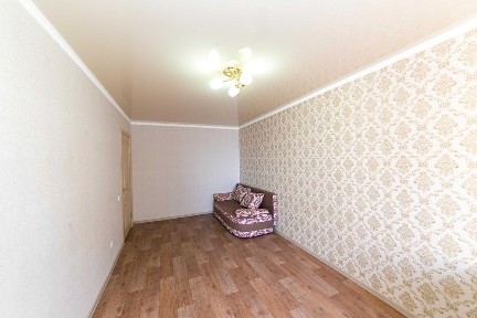 Продам полноценную 2-комнатную квартиру