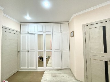 2-х комнатная квартира - ул. Женис 17В