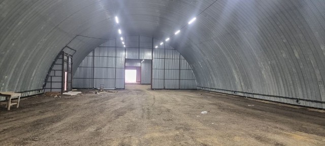 Сдам ангар 2000м2. Поделен по 450м2. Можно по частям. 2000 тг/м2