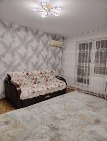 Продаётся 1 ком. квартира, чешского исполнения. В 5 микр, 10 дом