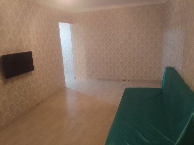 Продам 2комн квартира на 1эт по Г. Жубановой 3А. Светлая, теплая, уютная