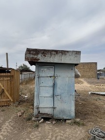 Срочно продается железный бутик