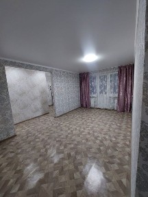 Продам 3 комнатную квартиру район СКГУ, 2я школа 18300