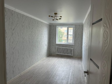 Продается 2 комнатная квартира