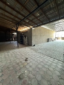 Продаетс 2 дома бок о бок со складом и с времянкой