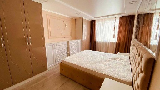 Продаю 3х комнатную квартиру с мебелью и техникой