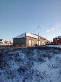 Здание со статусом комплекс автоуслуг