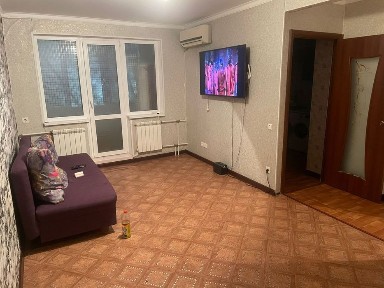 Сдам квартиру на длительный срок семейной паре