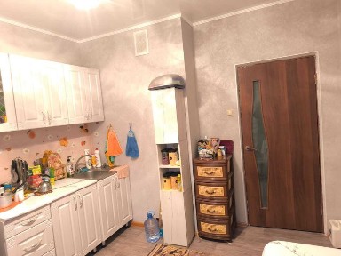 Хорошая однокомнатная квартира в новом доме, В районе 13 и 18 школы.