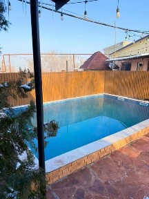 Коттедж с бассейном ( сауна )