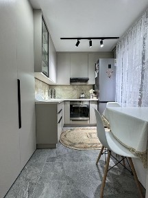 Продам 2-х ком квартиру центр