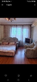 Красивые 1ком сдам час2000т Сарыарка Богенбая