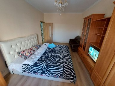 Сдам 1ком квартиру в 3мкр-не Мушелтой с мебелью