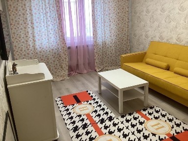 Сдам 2 ком квартиру Байзакова Шевченко помесячно 390000 тг
