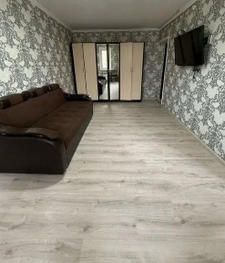 Продаётся 1 комнатная квартира Бейсекбаева, возможно без первоначальног