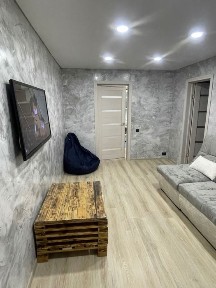 Сдам 2х комнатную квартиру на длительный срок. Р-н Меркурия