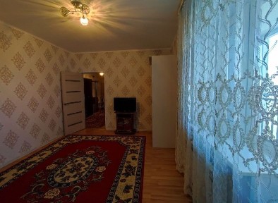 Сдается чистая, просторная, уютная 1-комн. квартира на длит. срок.